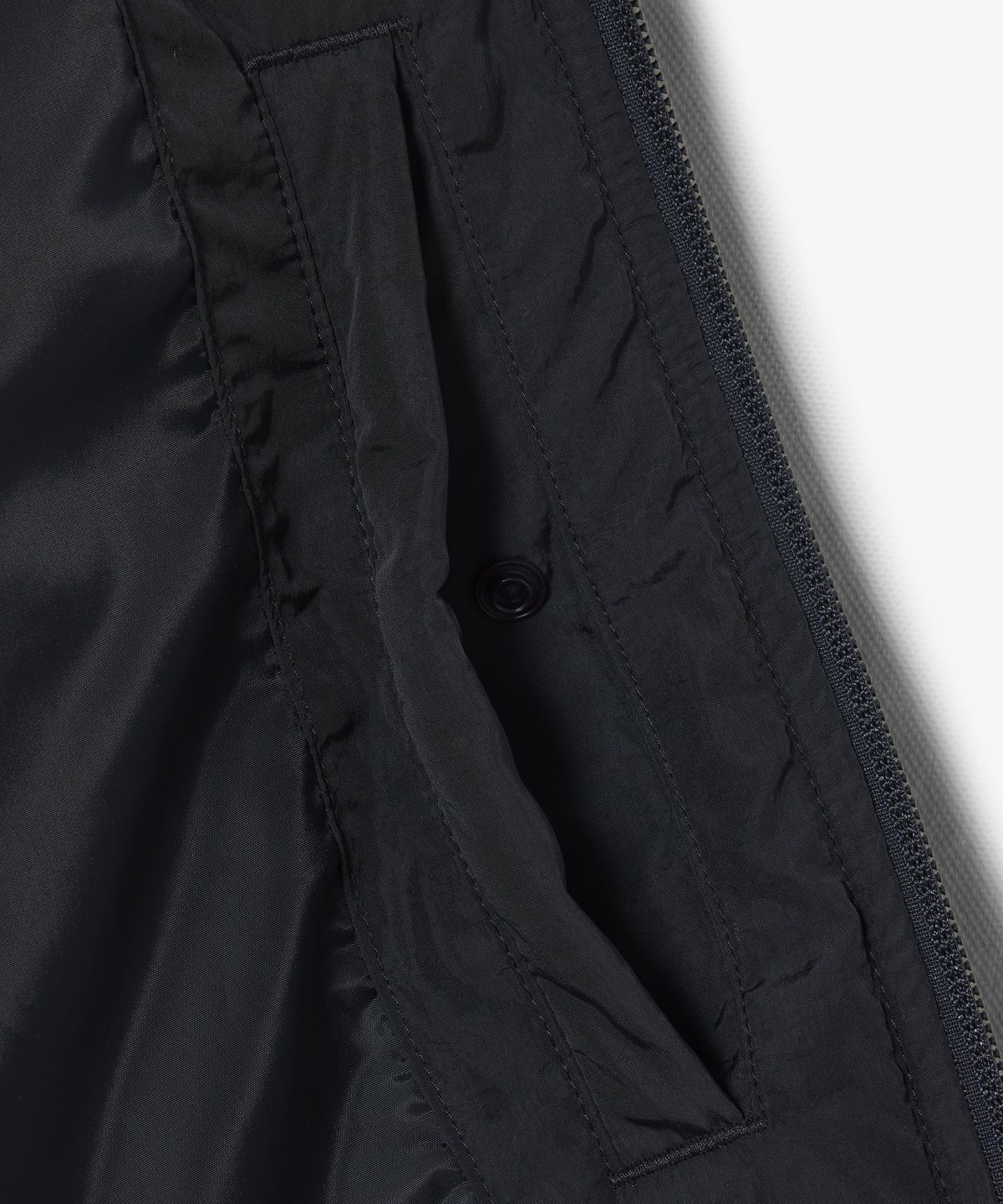 라코스테(LACOSTE) 남성 세로 퀄팅 블루종 BH6246-56G 350