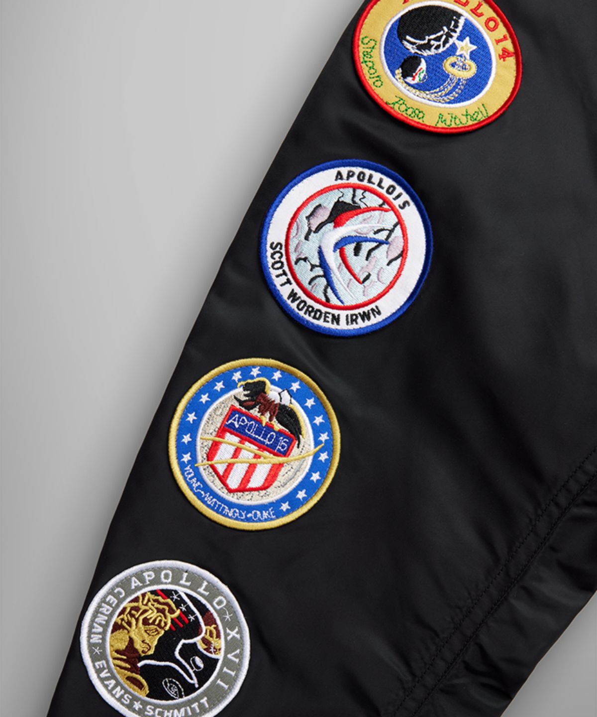 알파 인더스트리(ALPHA INDUSTRIES) L-2B 아폴로 젠 II 플라이트 자켓 블랙