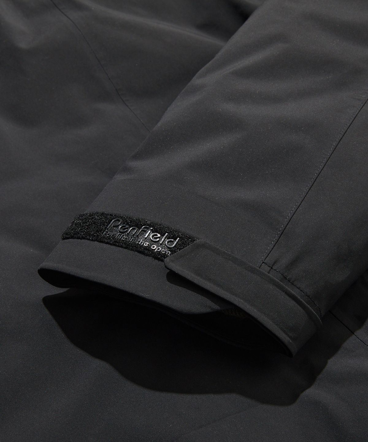 펜필드(PENFIELD) 2L 롱피쉬테일 파카 블랙_FS1WJ600