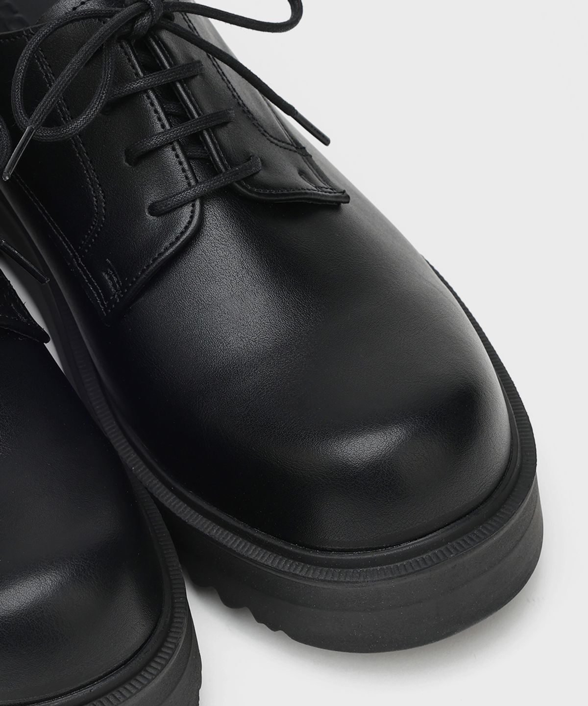 피렌체 아뜨리에(FIRENZE ATELIER) [SECOND.A Light] 볼륨 라운드토 5CM 더비 SL27 [MATT BLACK]