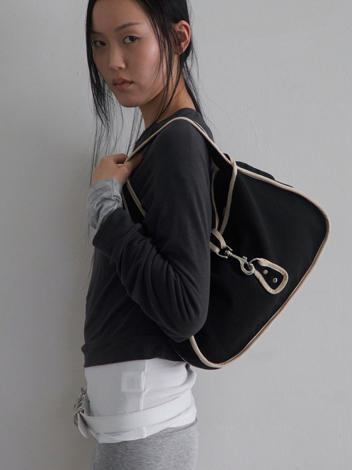 세릭(CERRIC) Buckle Tote Bag _ Black