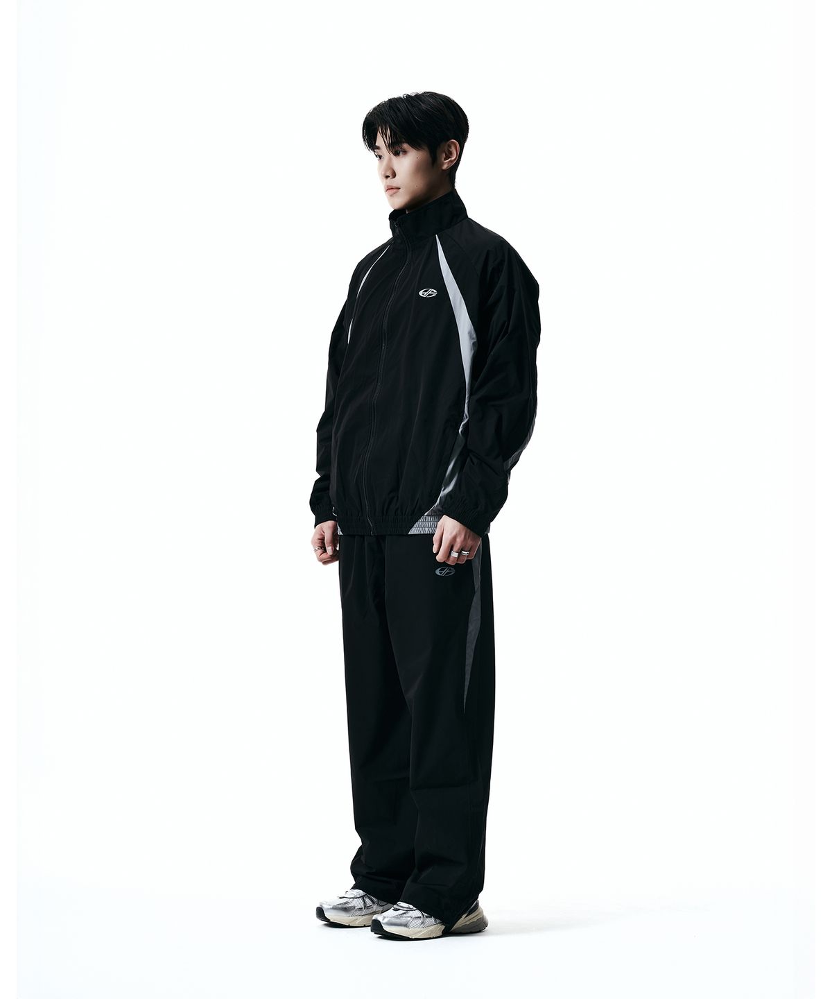 현피트(HYUNFIT) CONTRAST REFLECTIVE JACKET-[BLACK]