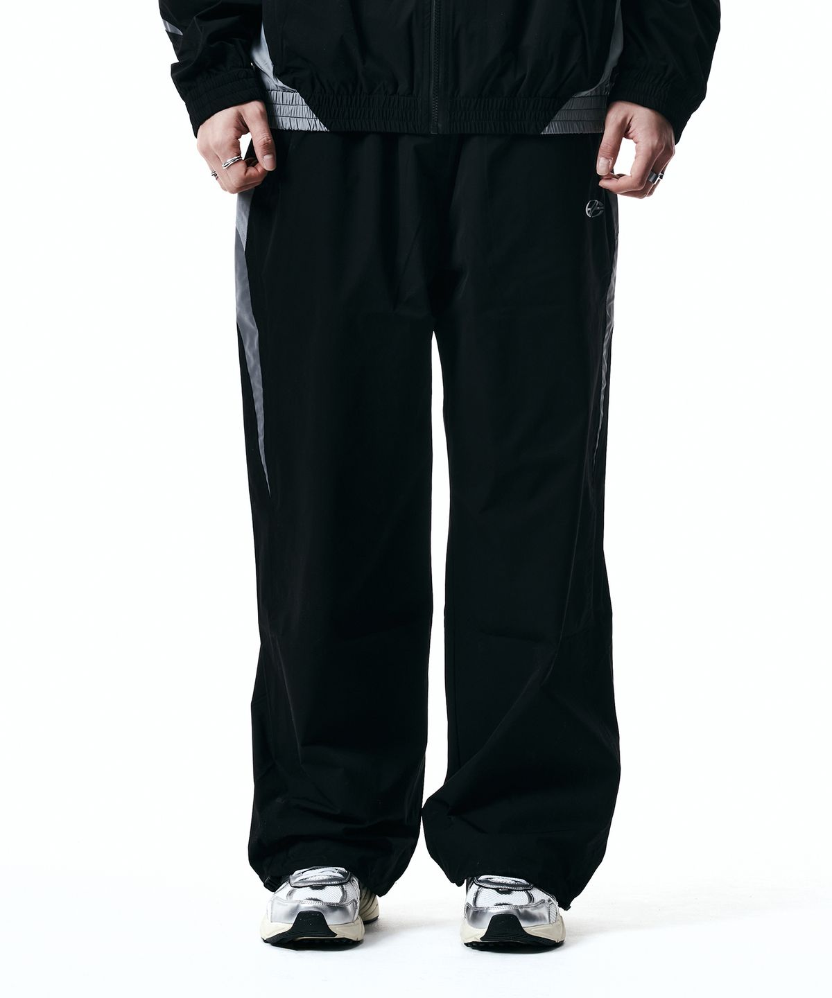 현피트(HYUNFIT) CONTRAST REFLECTIVE PANTS-[BLACK]