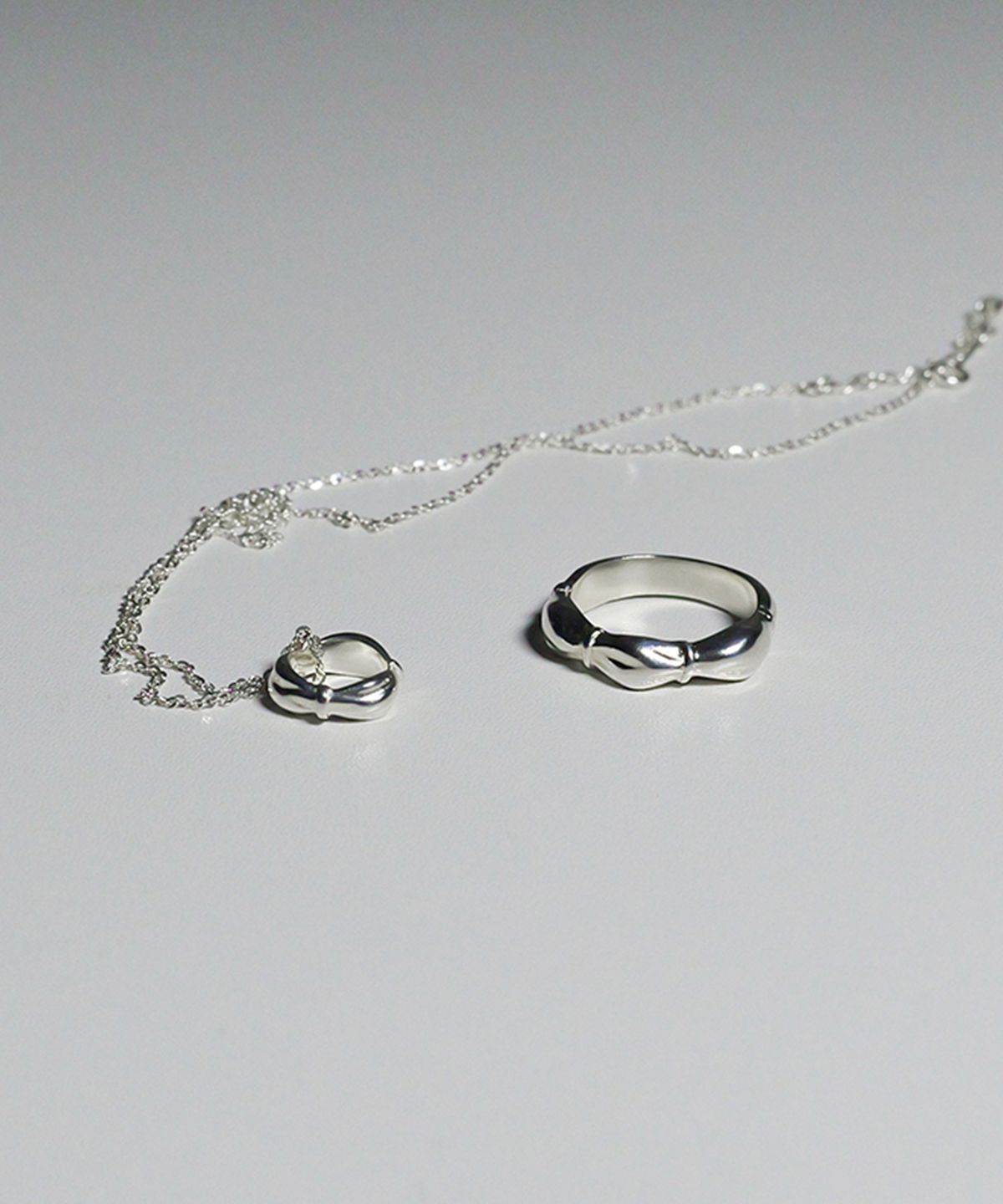 시에가하우스(SIEGA HOUSE) SHIR NECKLACE 01