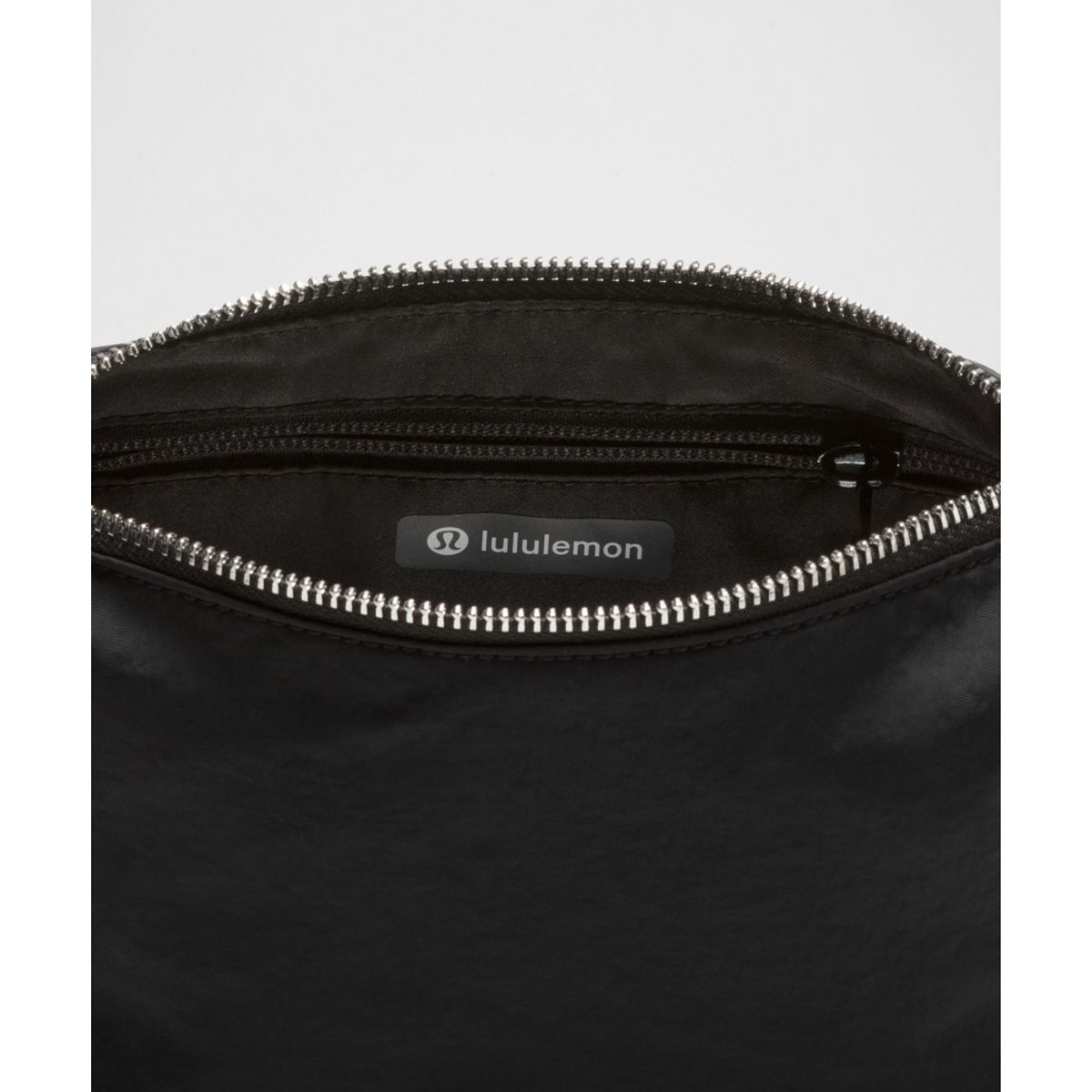 룰루레몬(LULULEMON) 루시드 숄더백 미니 1.5L  BLK ASGY