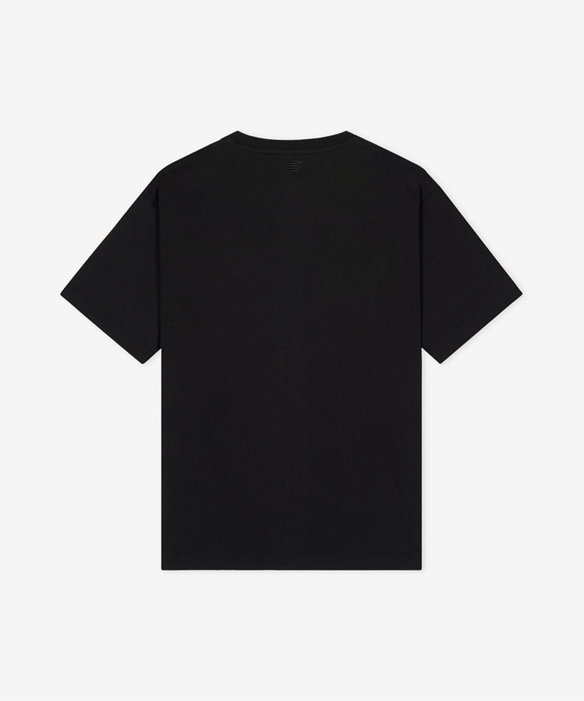 뉴발란스(NEW BALANCE) NBNEG21403 / UNI 에센셜 센터로고 반팔티 (BLACK)