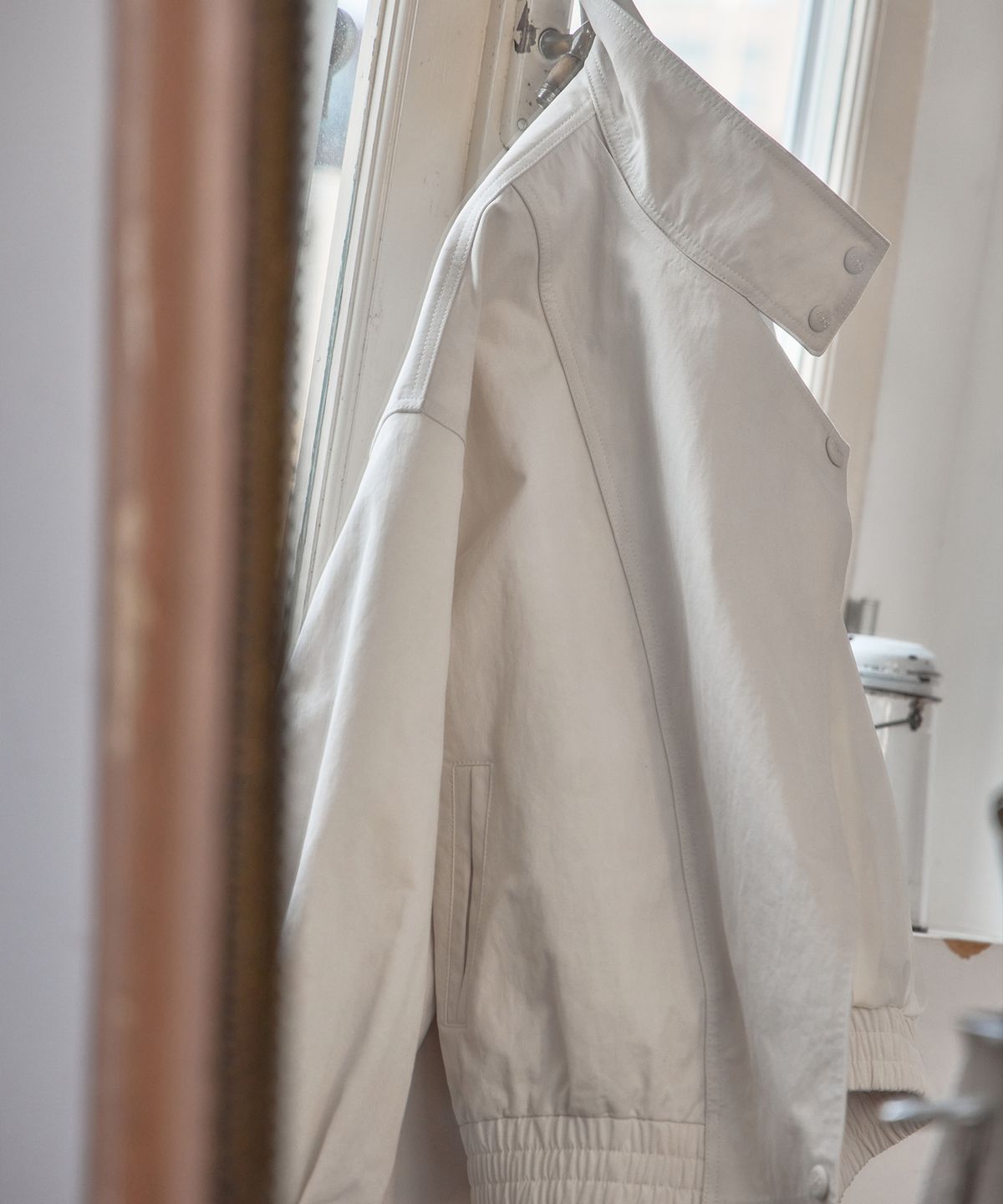 런던다다(LONDONDADA) Oversized High-Neck Cotton Blouson, CLOUD