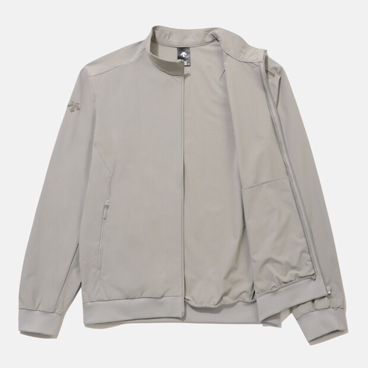 데상트(DESCENTE) 듀얼리스 스탠드넥 바람막이 베이지 SR121DWB22