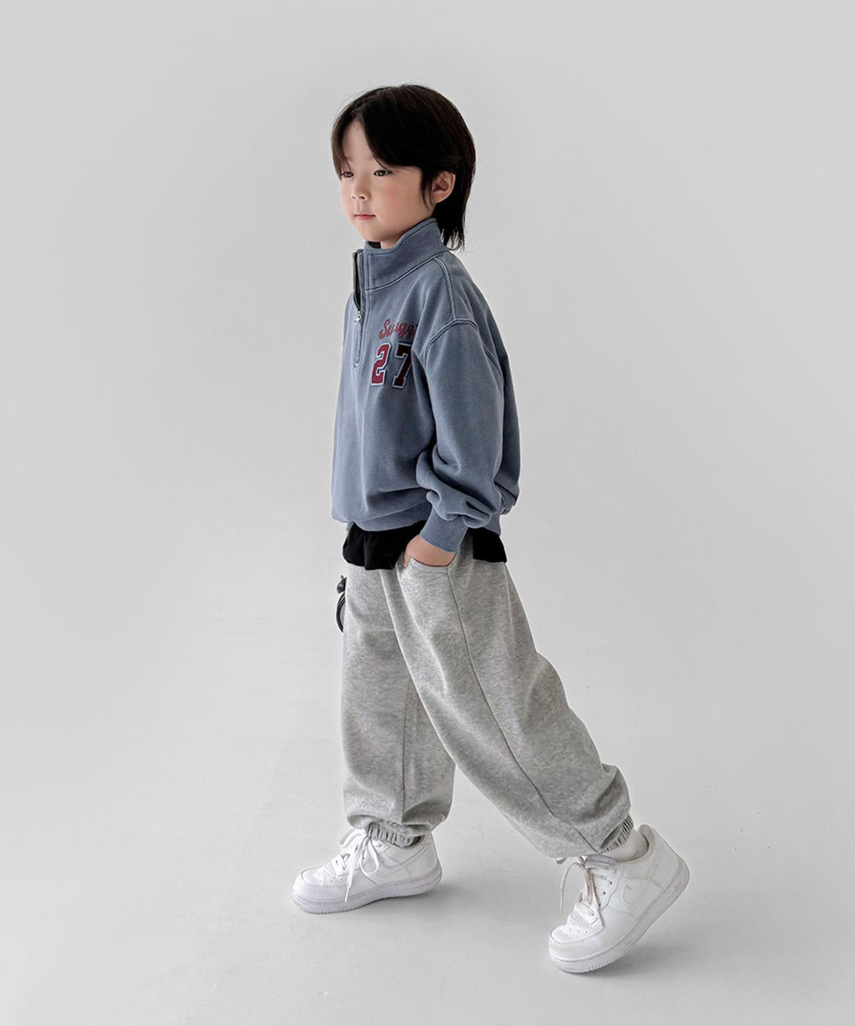 베리클로젯(BERRYCLOSET) 스웨거 다잉 반짚업 맨투맨