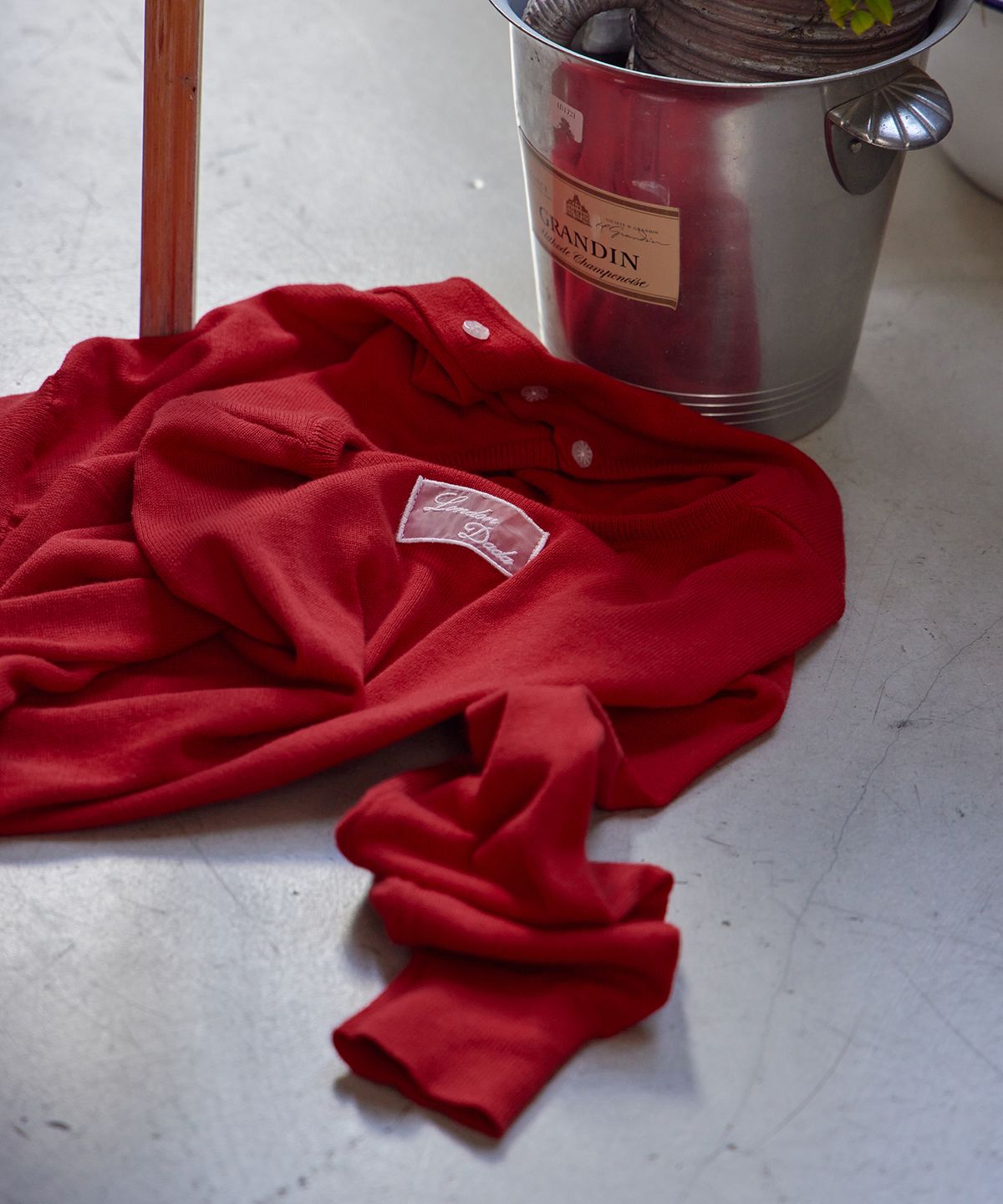 런던다다(LONDONDADA) Essential Crew-Neck Cardigan, RED