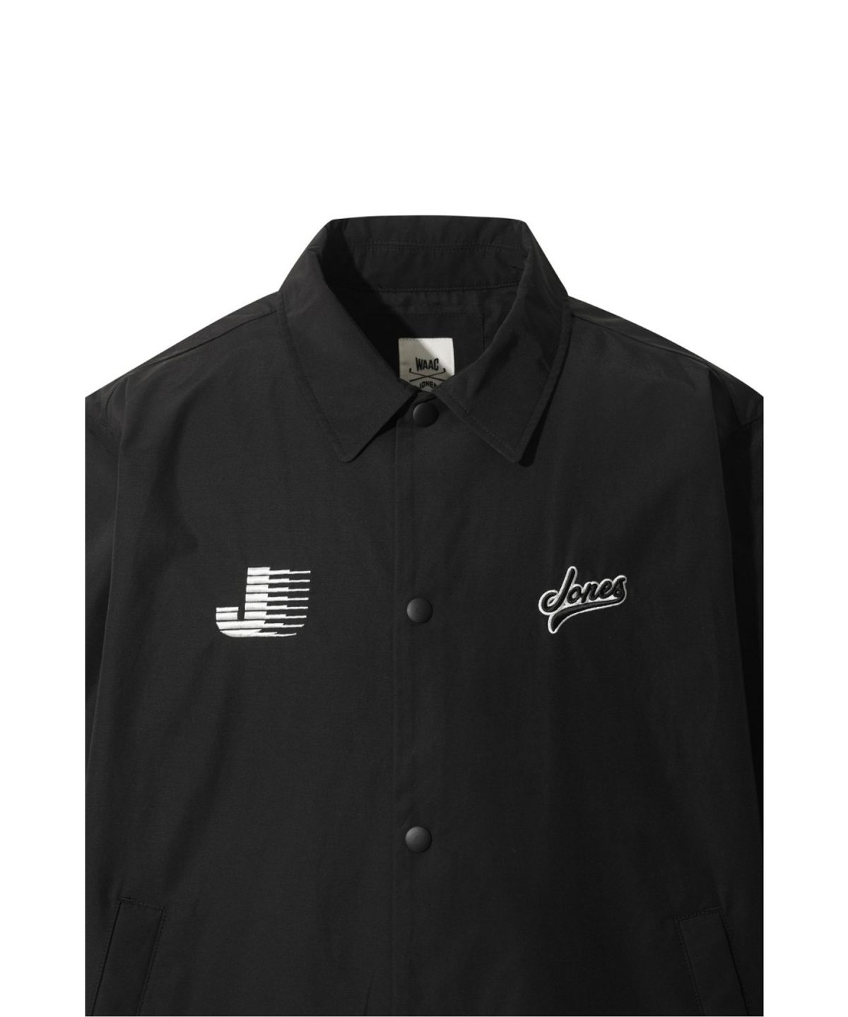 왁(WAAC) [WAAC X JONES] Men’s Curved Logo Coach Jacket WMUAS26170BKX