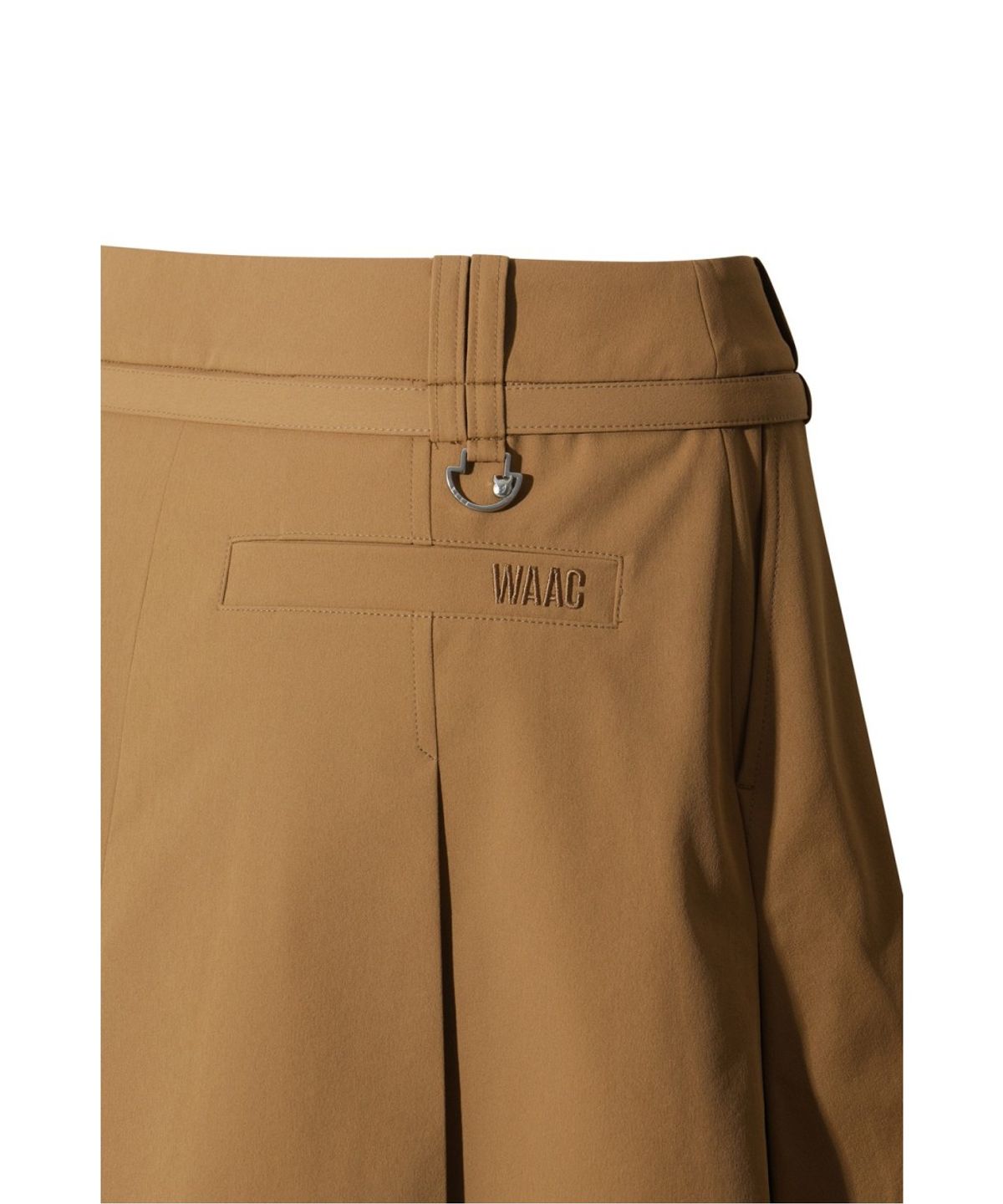왁(WAAC) Big pleats half pants WWPNS26103BRL