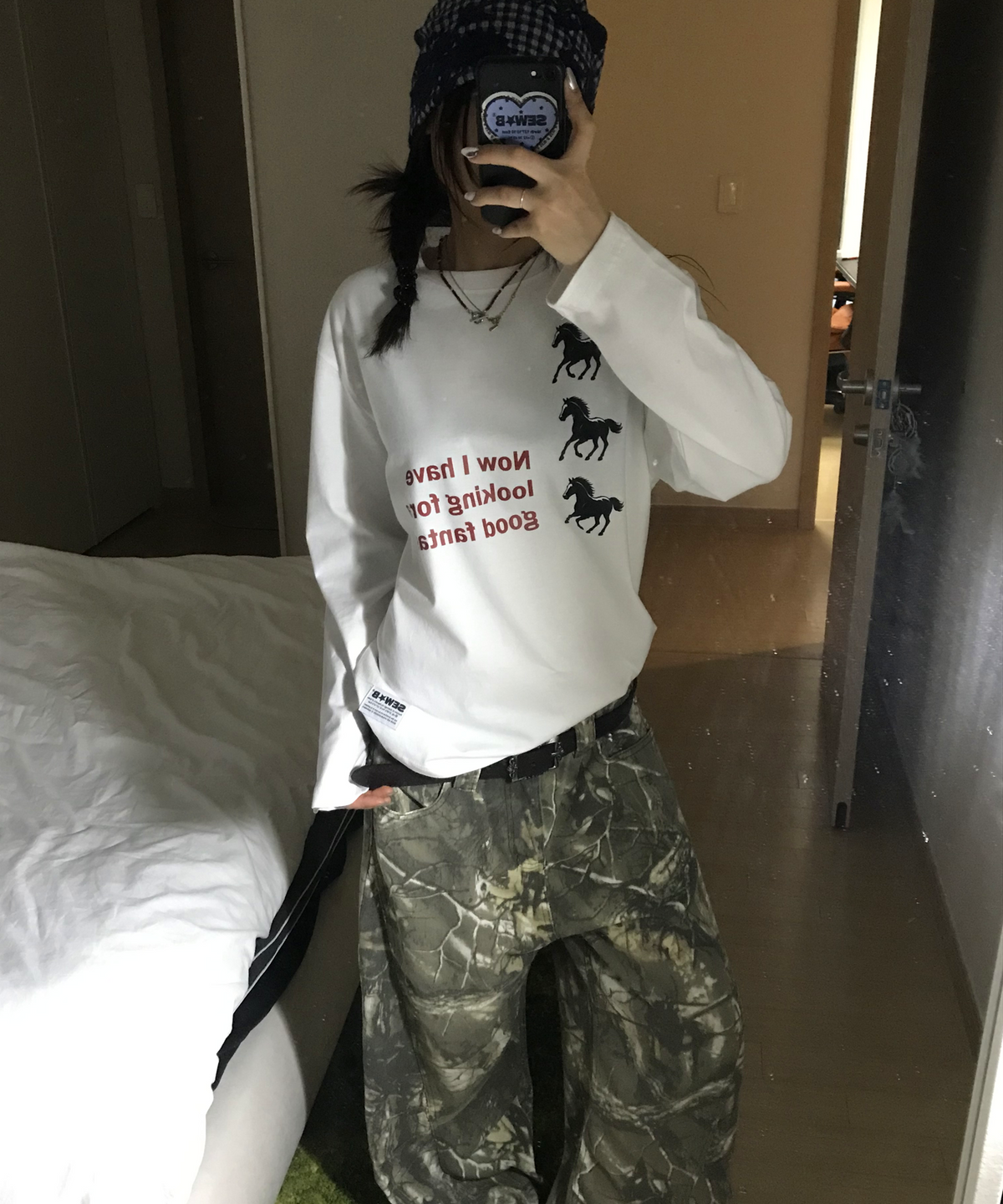 쏘비(SEW-B) 오버핏 LOOK 긴팔티