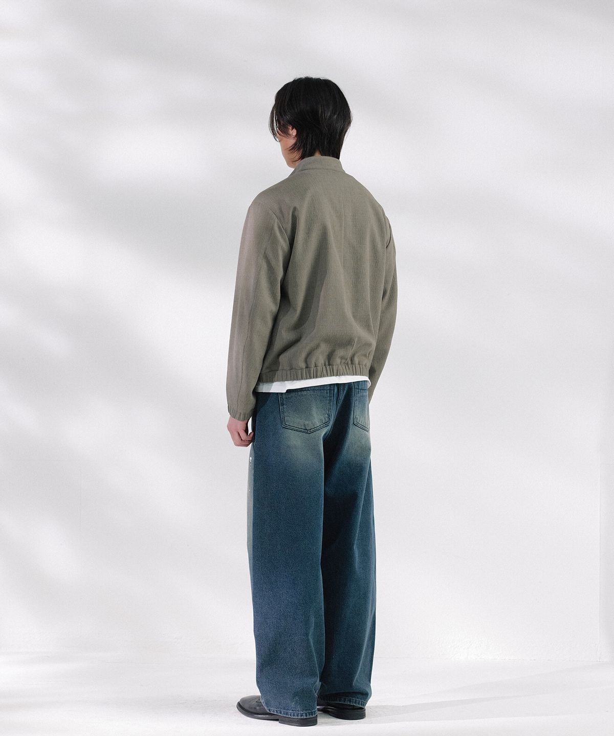 넌블랭크(NONBLANK) 쇼트 넥 점퍼_TAUPE