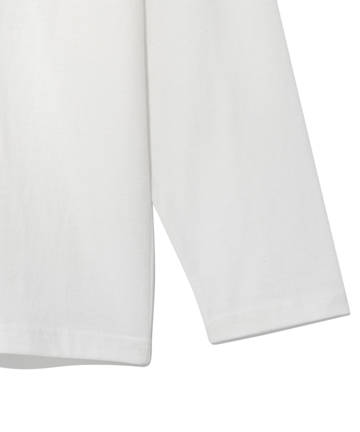 더콜디스트모먼트(THE COLDEST MOMENT) TCM ball long sleeve (ivory)