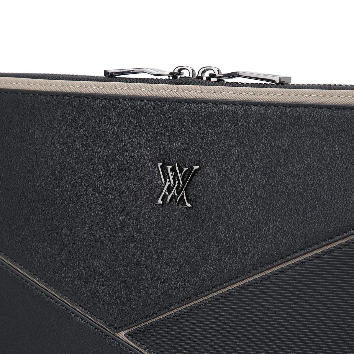 어뉴골프(ANEW GOLF) UNI INCISION CLUTCH_BK