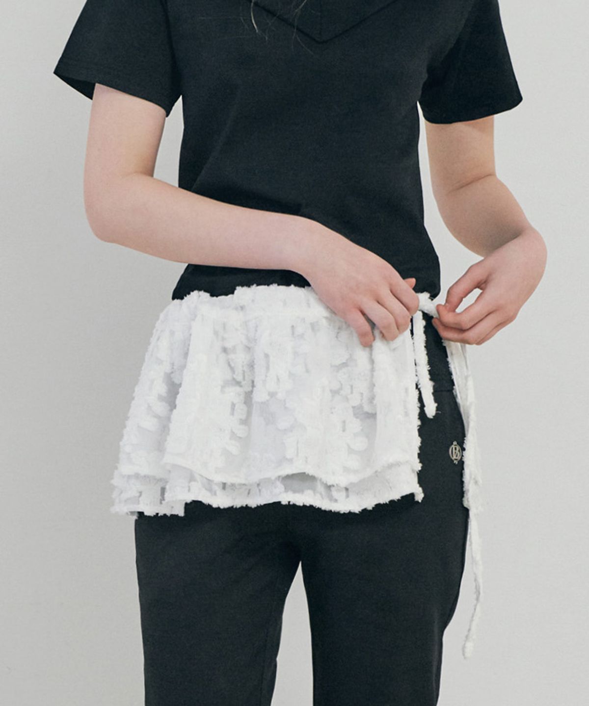 벨로엘(BELLOL) Lace layered wrap skirt