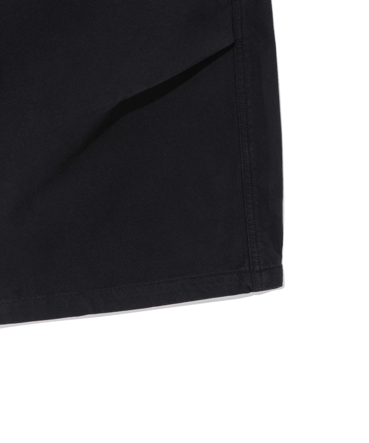더콜디스트모먼트(THE COLDEST MOMENT) TCM double welt pocket half pants (black)