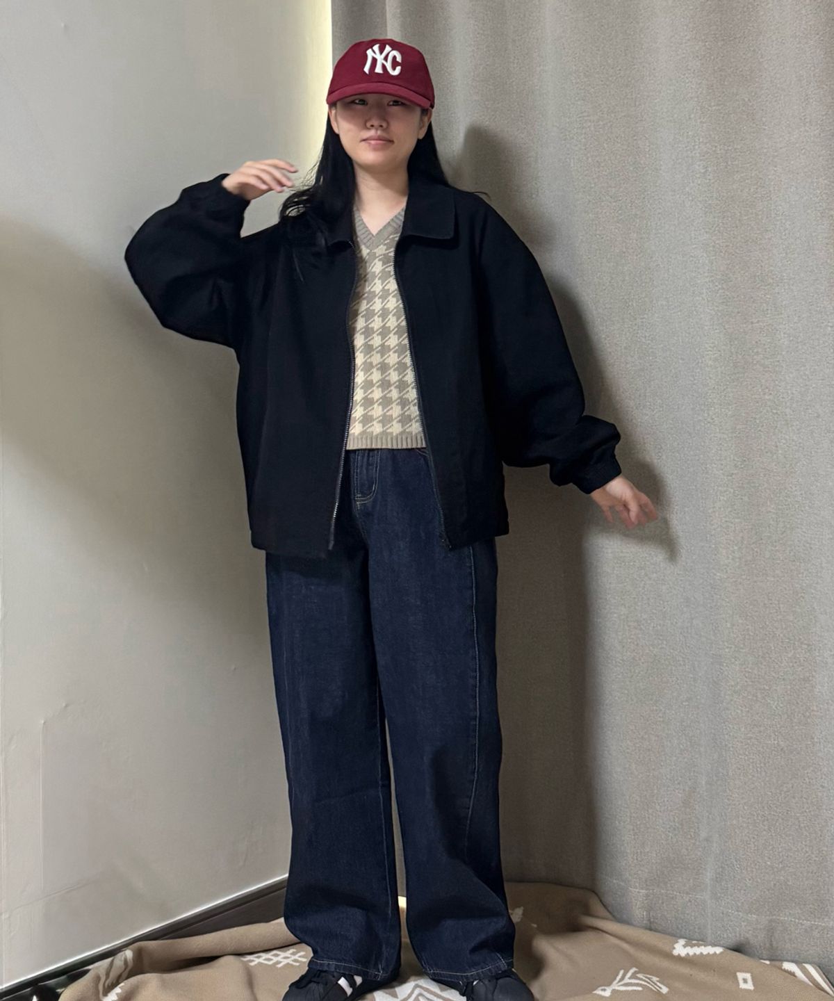 빼빼(BBAEBBAE) 사이드 핀턱 와이드 데님 팬츠_다크블루