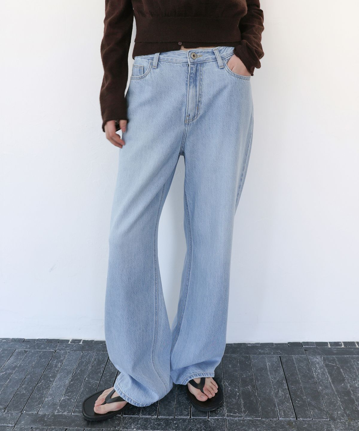 르바(LEVAR) Seasonal Relaxed Tencel Denim - Light Blue