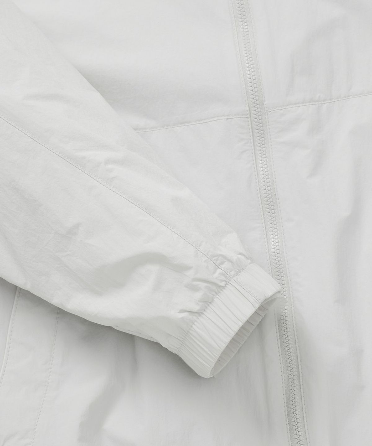 디스커버리 익스페디션(DISCOVERY EXPEDITION) 남성 프레시벤트 윌버 카라형 블루종 자켓 (L/SILVER)