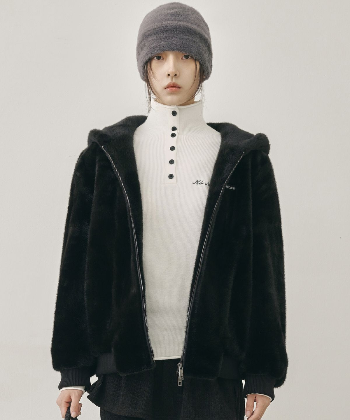 닉앤니콜(NICK&NICOLE) LUXE FUR HOOD BOMBER JACKET_BLACK