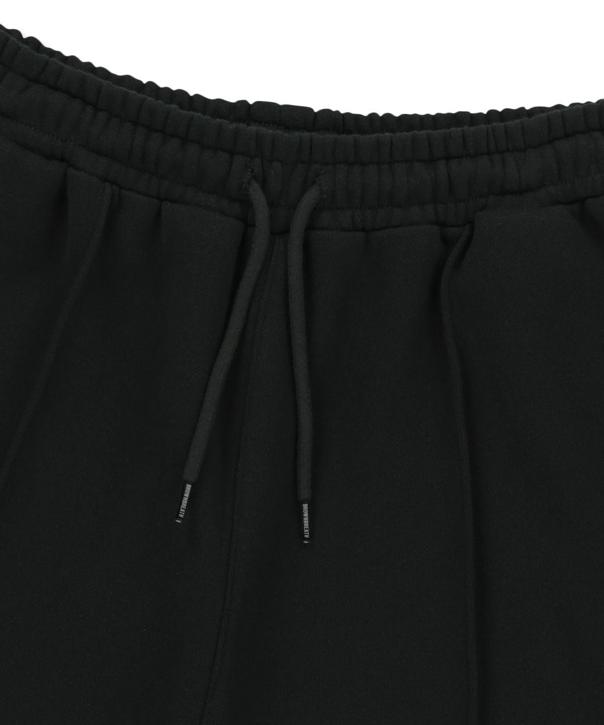 브라운브레스(BROWNBREATH) TAG TUCK SWEAT SHORTS - BLACK