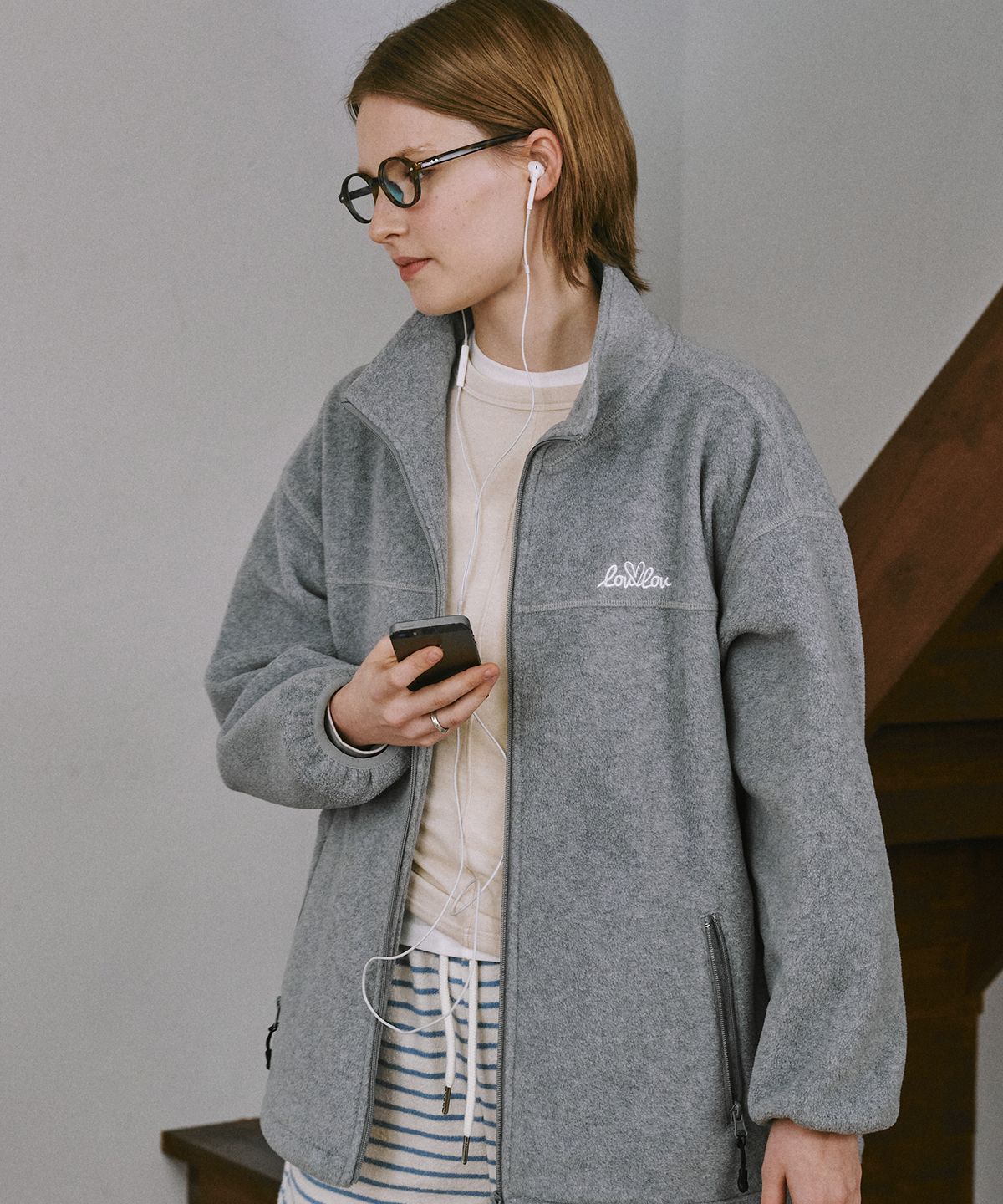 로브로브(LOVLOV) STAY WARM FLEECE