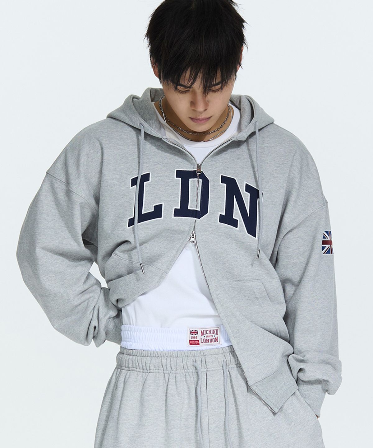 미치코런던 스포츠(MICHIKO LONDON SPORTS) LDN 벌키 후드 집업 멜란지 그레이