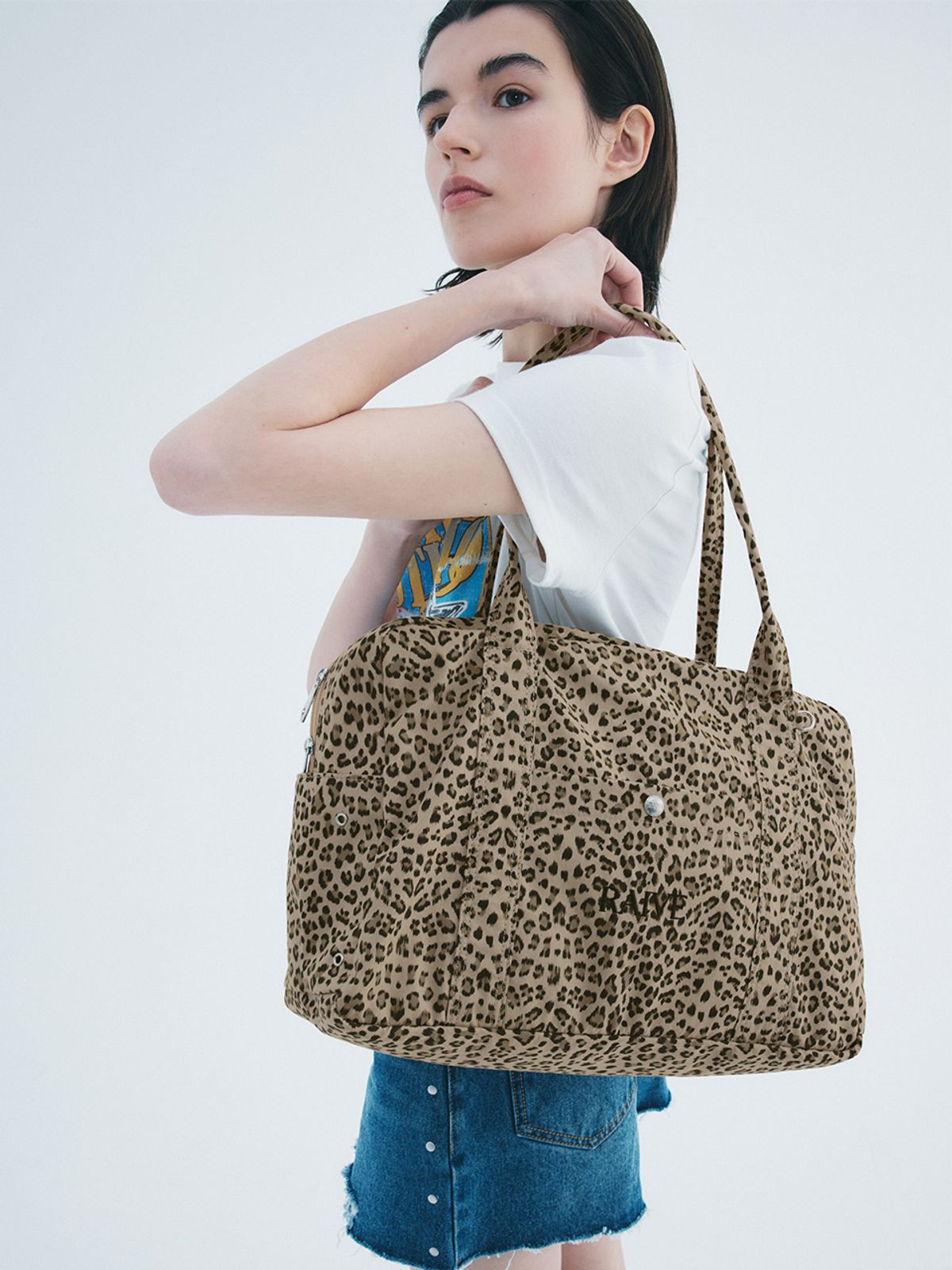 레이브(RAIVE) Leo Large Sholuder UF6SB107_2color