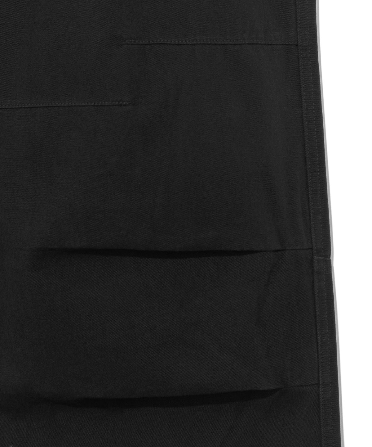 더콜디스트모먼트(THE COLDEST MOMENT) TCM pleated cargo pants (black)