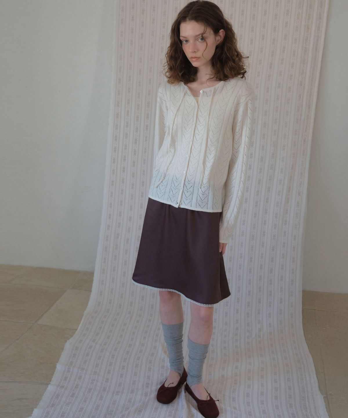 아우어노스텔지아(OURNOSTALGIA) Heart Skashi Tie Cardigan_Ivory(OC26KN02)