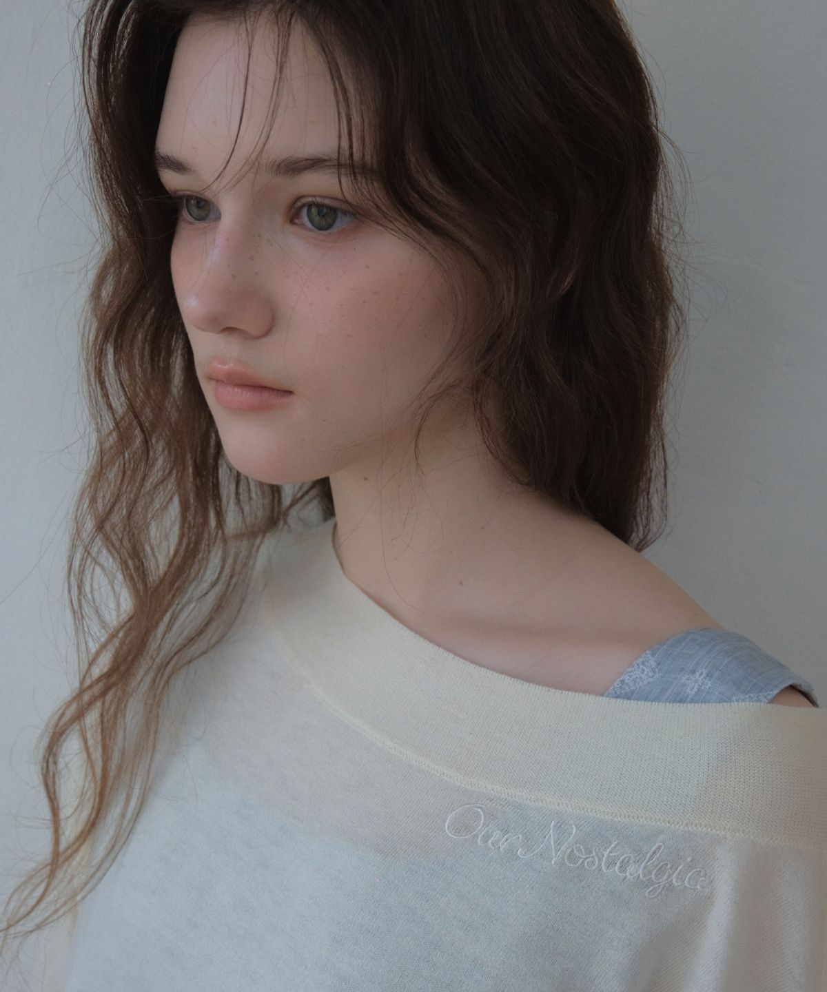 아우어노스텔지아(OURNOSTALGIA) Lettering Boatneck Knit_CREAM(OC26KN17)