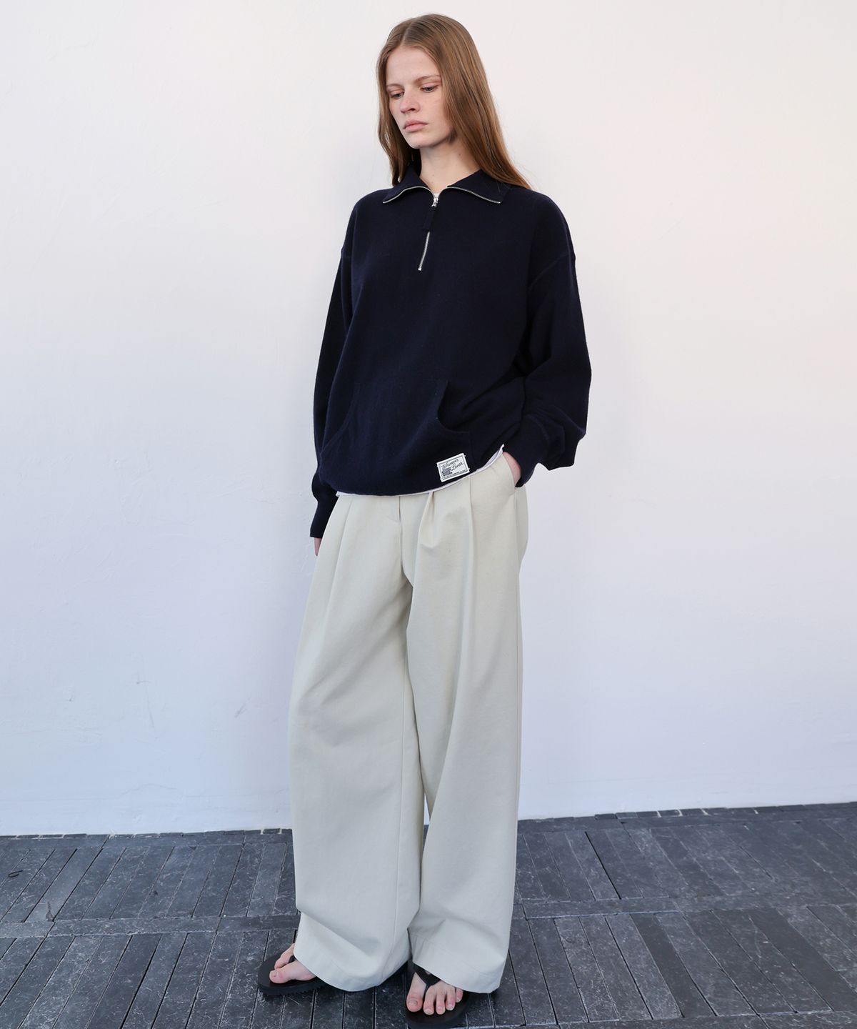 르바(LEVAR) Relaxed Cotton Chino Pants - Cream Beige