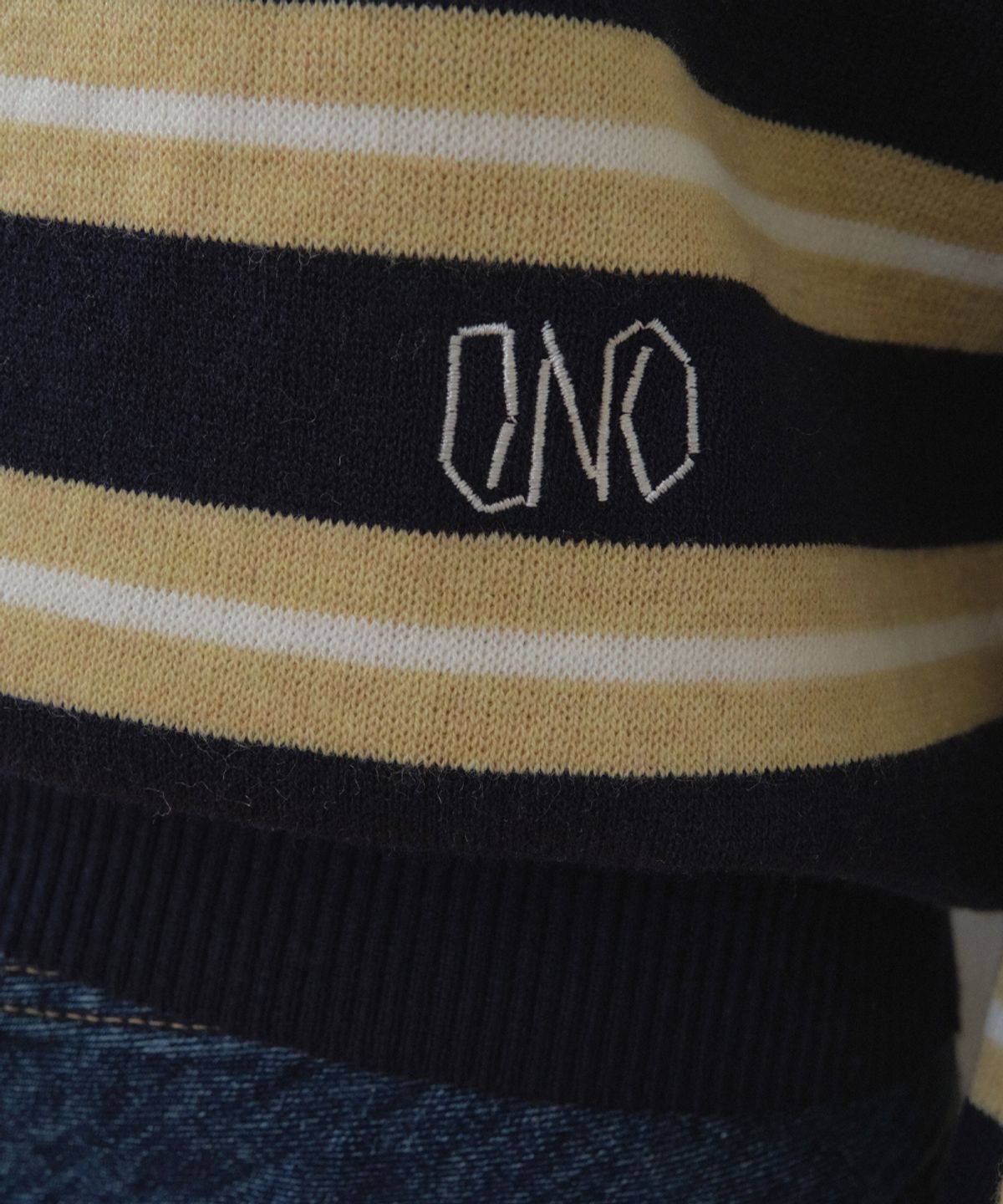 아우어노스텔지아(OURNOSTALGIA) Lento Multi Stripe V-Neck Knit_Navy(OC26KN10)