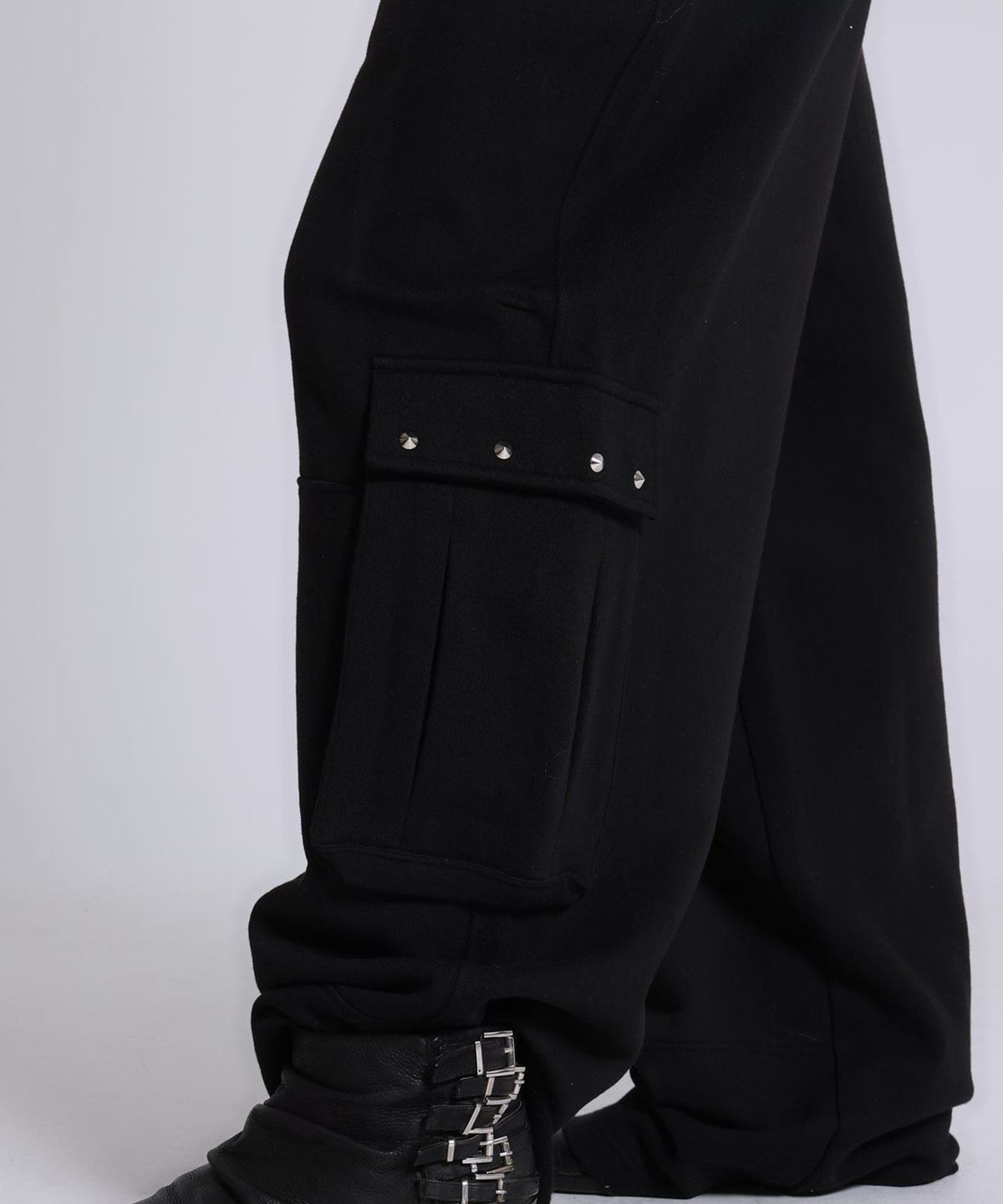 제이디드 런던(JADED LONDON) (U) 카고 XL 몬스터 조거 블랙 CARGO XL MONSTER JOGGERS BLACK