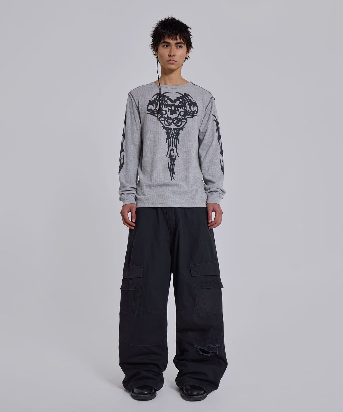 제이디드 런던(JADED LONDON) (U) 그레이 롱라인 와플 타투 탑 GREY LONGLINE WAFFLE TATTOO TOP