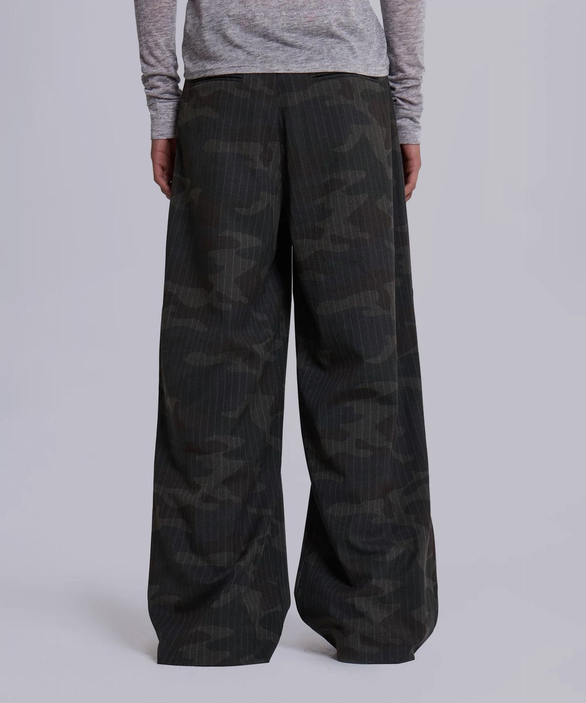 제이디드 런던(JADED LONDON) (M) 카모 핀스트라이프 골리앗 트라우저 멀티 CAMO PINSTRIPE GOLIATH TROUSER MULTI