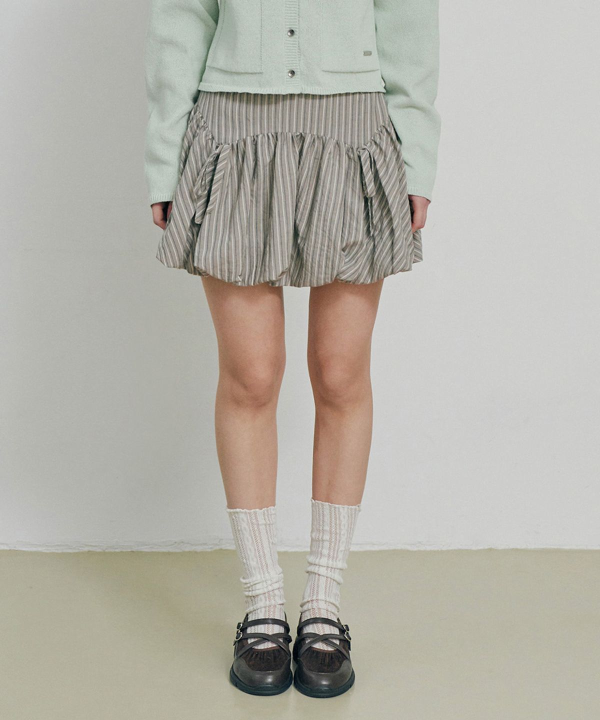 벨로엘(BELLOL) Balloon ribbon striped skirt BEIGE