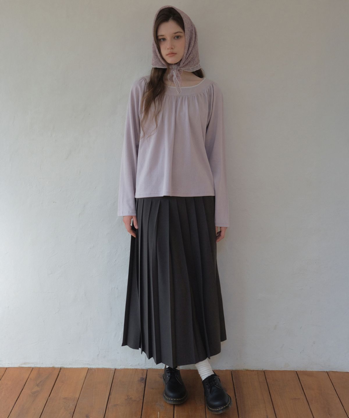 아우어노스텔지아(OURNOSTALGIA) Lace Eyelet Raglan T-shirt_Vintage pink(O26TP04)