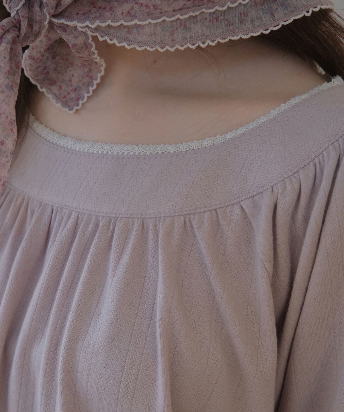 아우어노스텔지아(OURNOSTALGIA) Lace Eyelet Raglan T-shirt_Vintage pink(O26TP04)