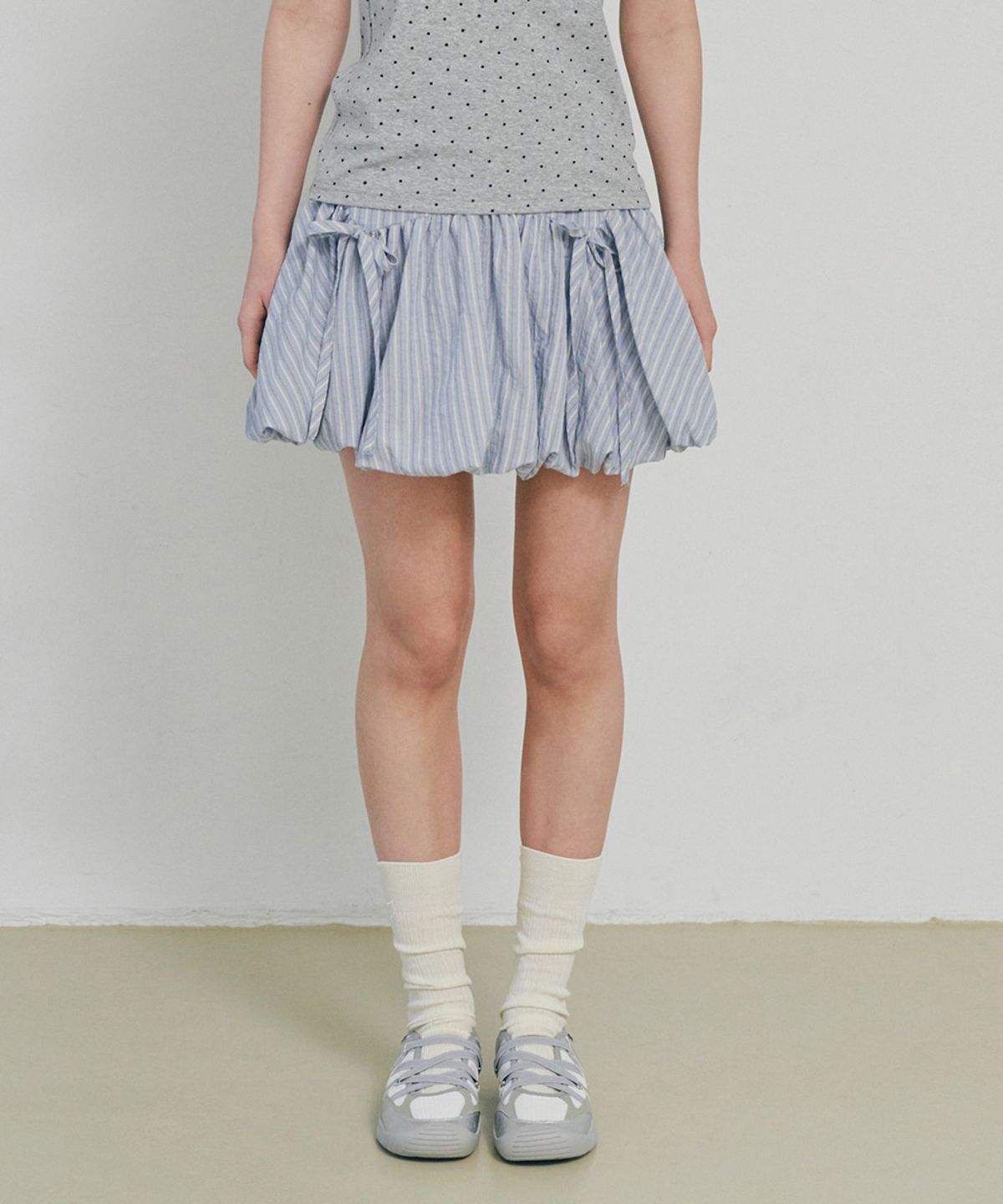 벨로엘(BELLOL) Balloon ribbon striped skirt BLUE