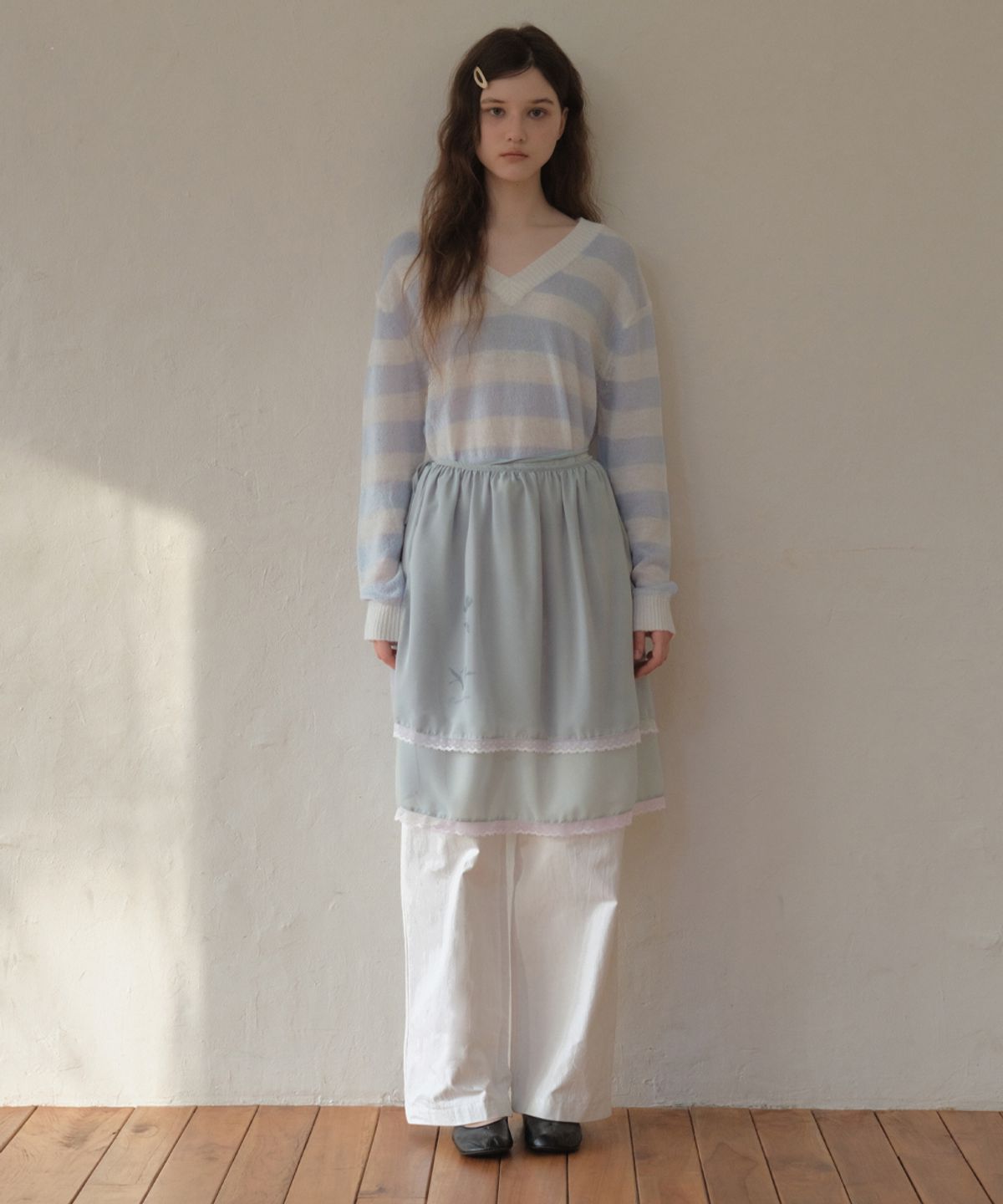 아우어노스텔지아(OURNOSTALGIA) Double Lace Flower Wrap Skirt_Light blue(O26ACC01)