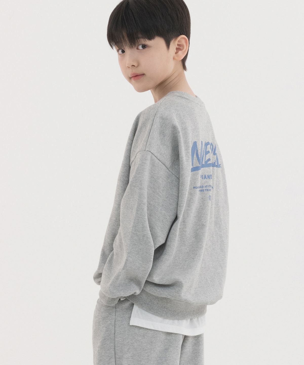 피아네르 키즈(PIANER KIDS) 유니버셜 오버핏 맨투맨 (멜란지)