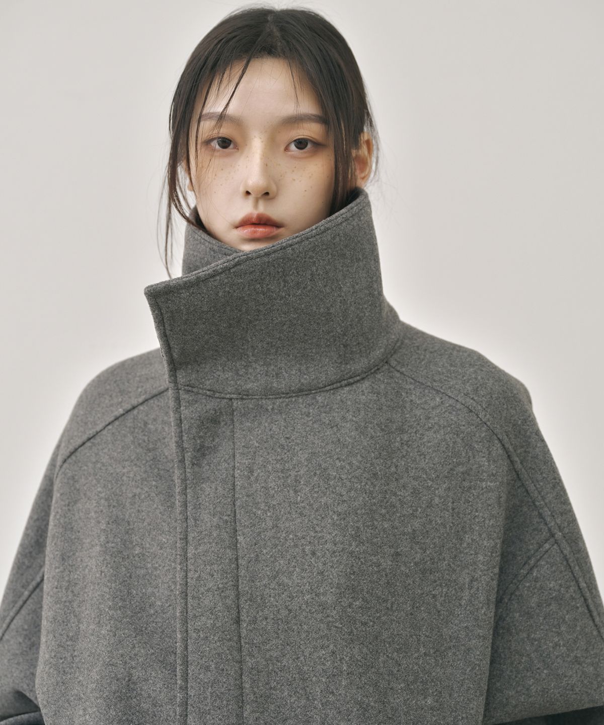 닉앤니콜(NICK&NICOLE) HIGH NECK HALF COAT_CHARCOAL