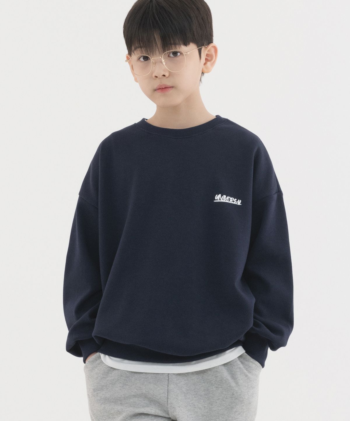 피아네르 키즈(PIANER KIDS) 유니버셜 오버핏 맨투맨 (네이비)