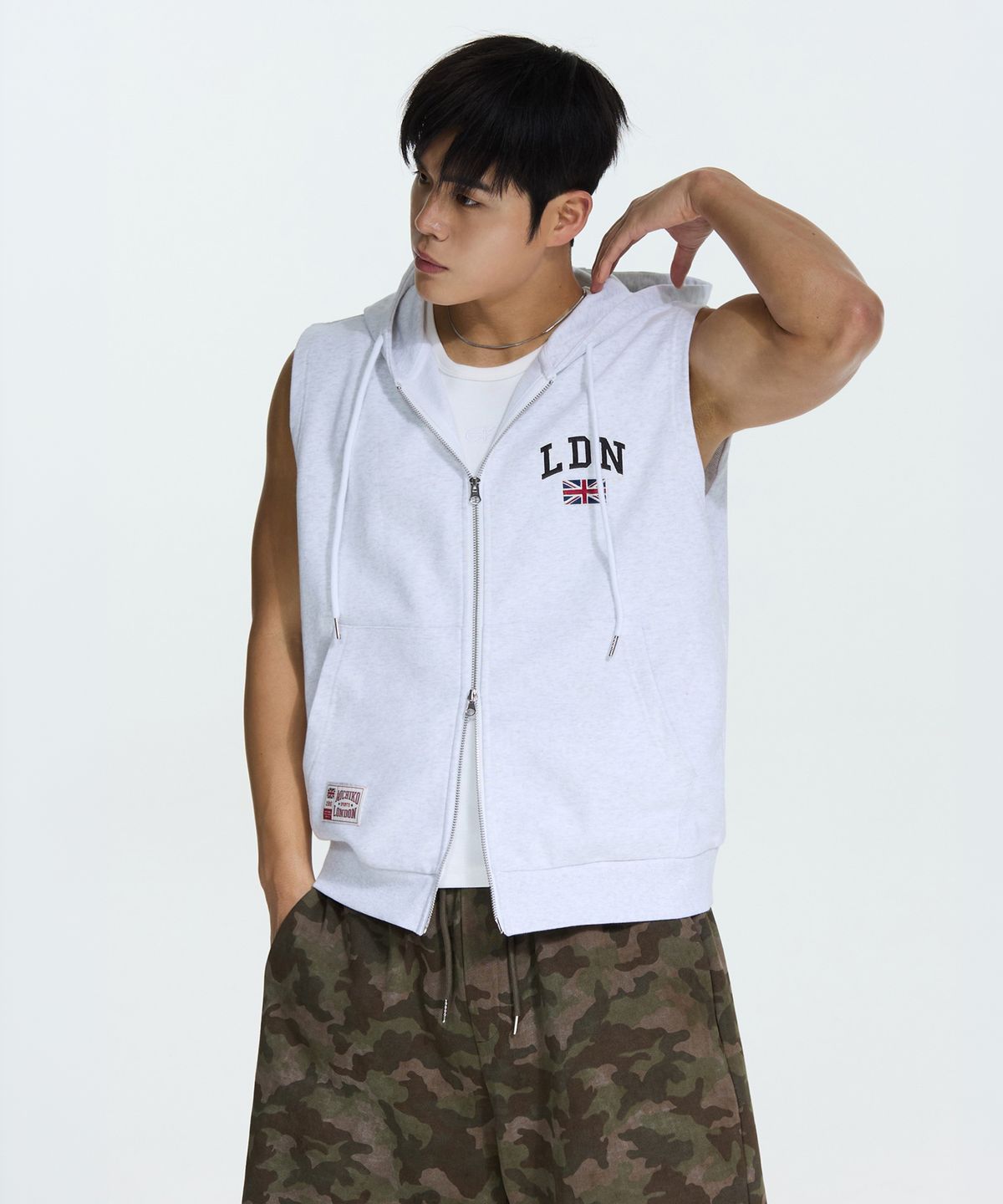 미치코런던 스포츠(MICHIKO LONDON SPORTS) LDN 후드 집업 베스트 화이트 멜란지