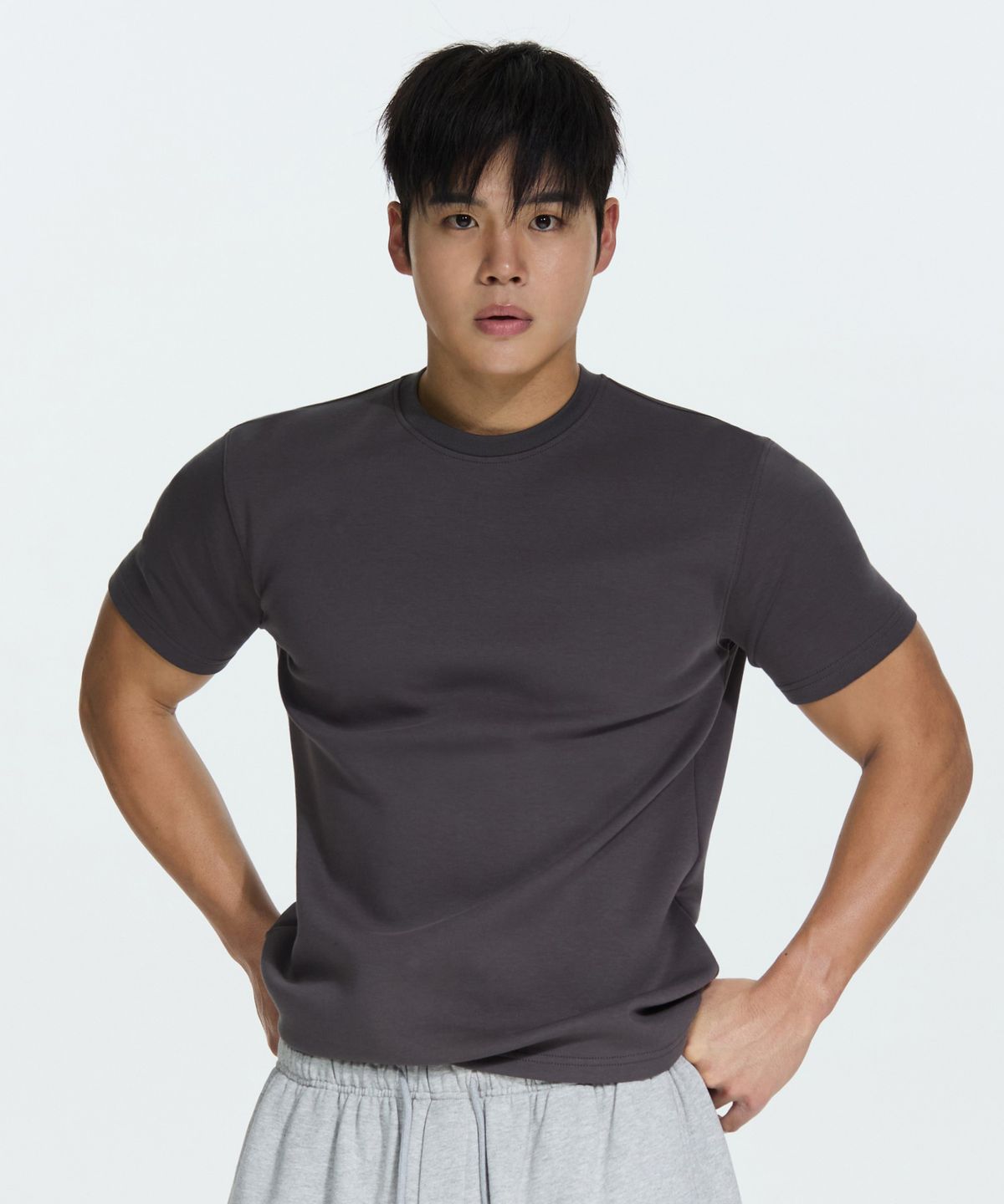 미치코런던 스포츠(MICHIKO LONDON SPORTS) 헤비 코튼 머슬핏 반팔 티셔츠