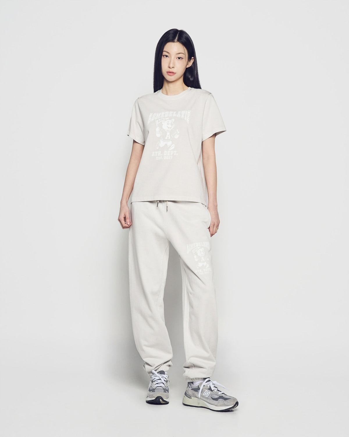 아크메드라비(ACME DE LA VIE) FOOTBALL AC BEAR PIGMENT SHORT SLEEVE T-SHIRT (3 COLOR)