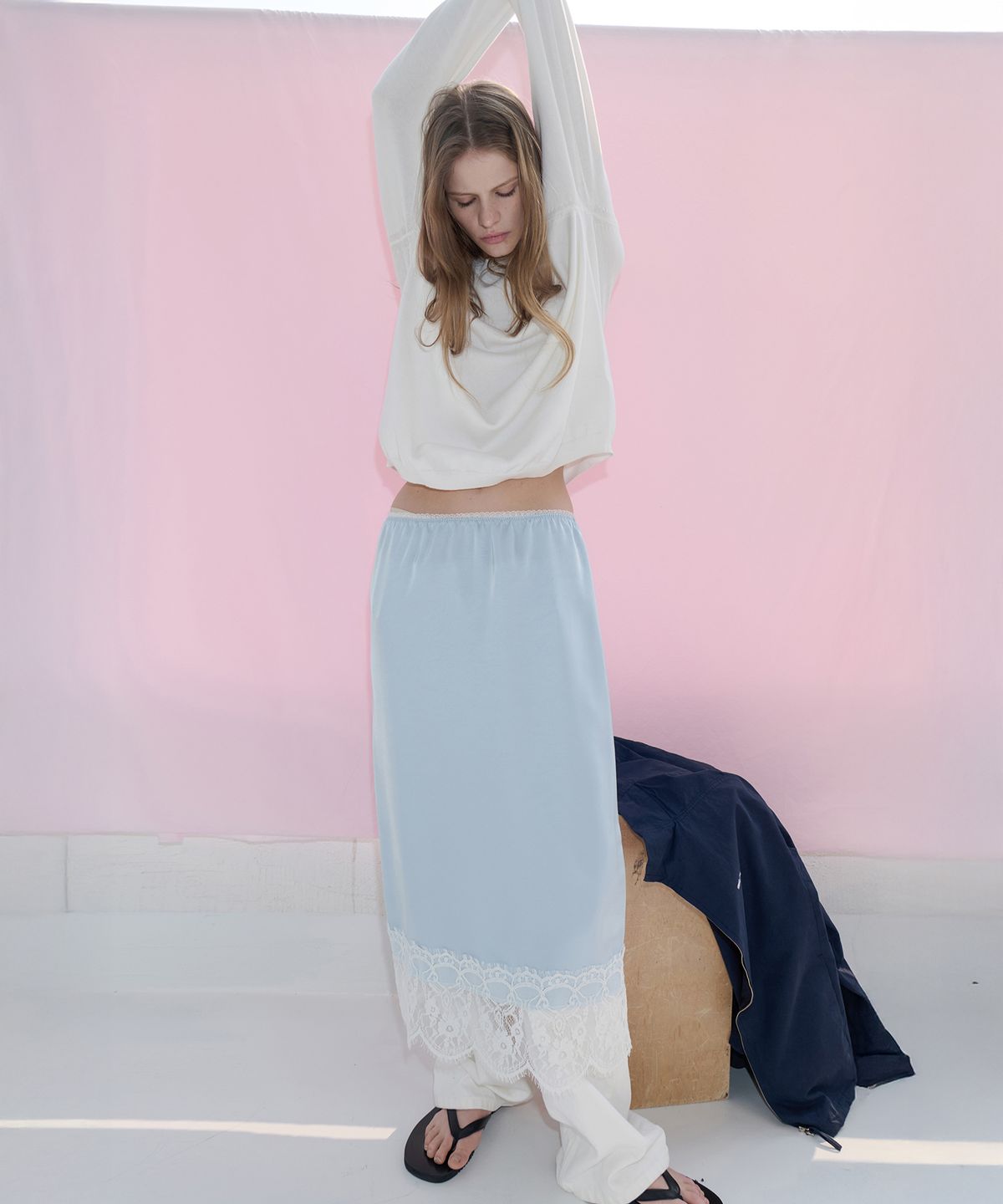 르바(LEVAR) Layered Satin Lace Skirt - Bliss Skyblue